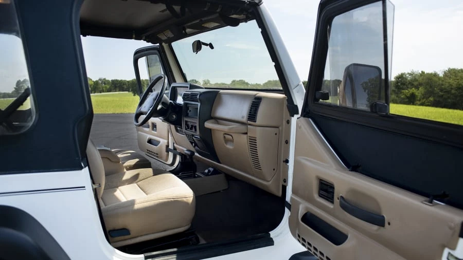 2001 Jeep TJ Wrangler - Image 5 of 12