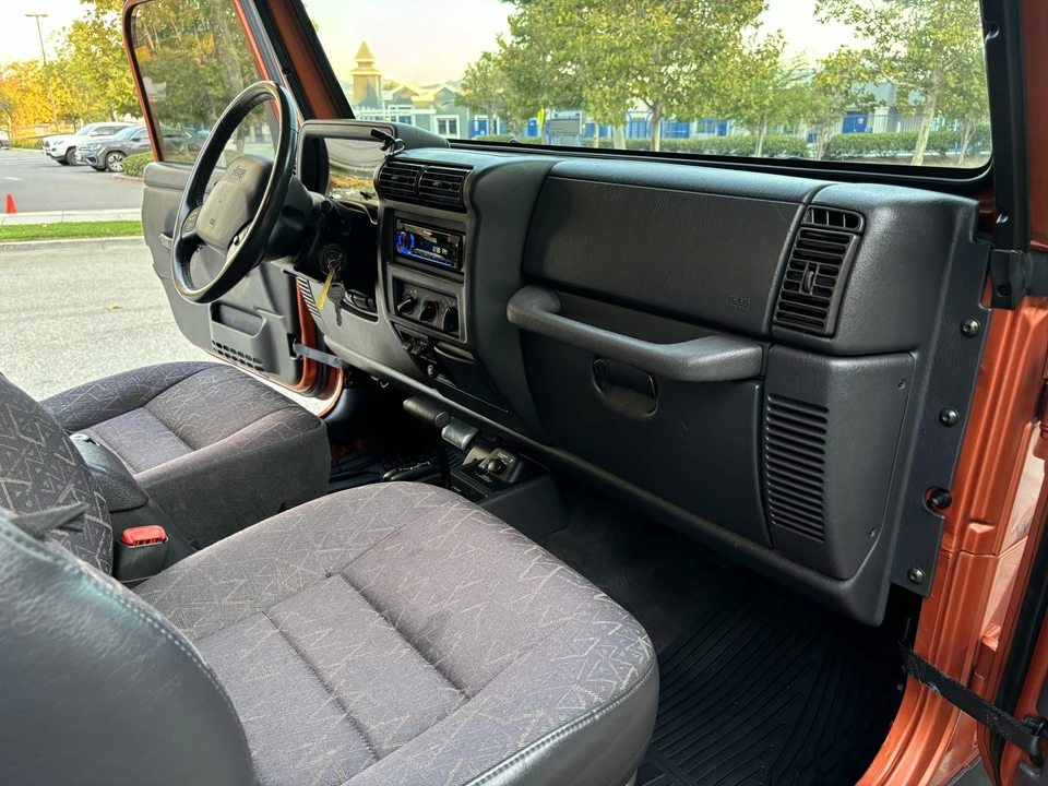 2001 Jeep TJ Wrangler - Image 22 of 31