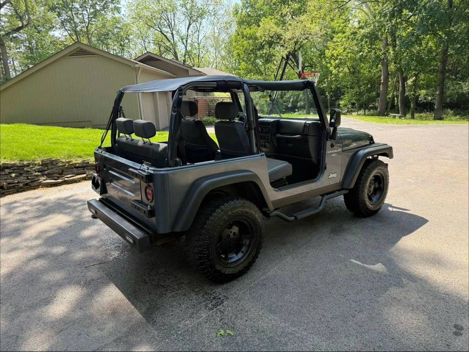 2001 Jeep TJ Wrangler - Image 10 of 10
