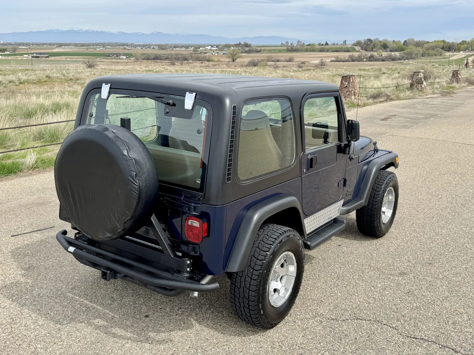 2001 Jeep TJ Wrangler - Image 11 of 31