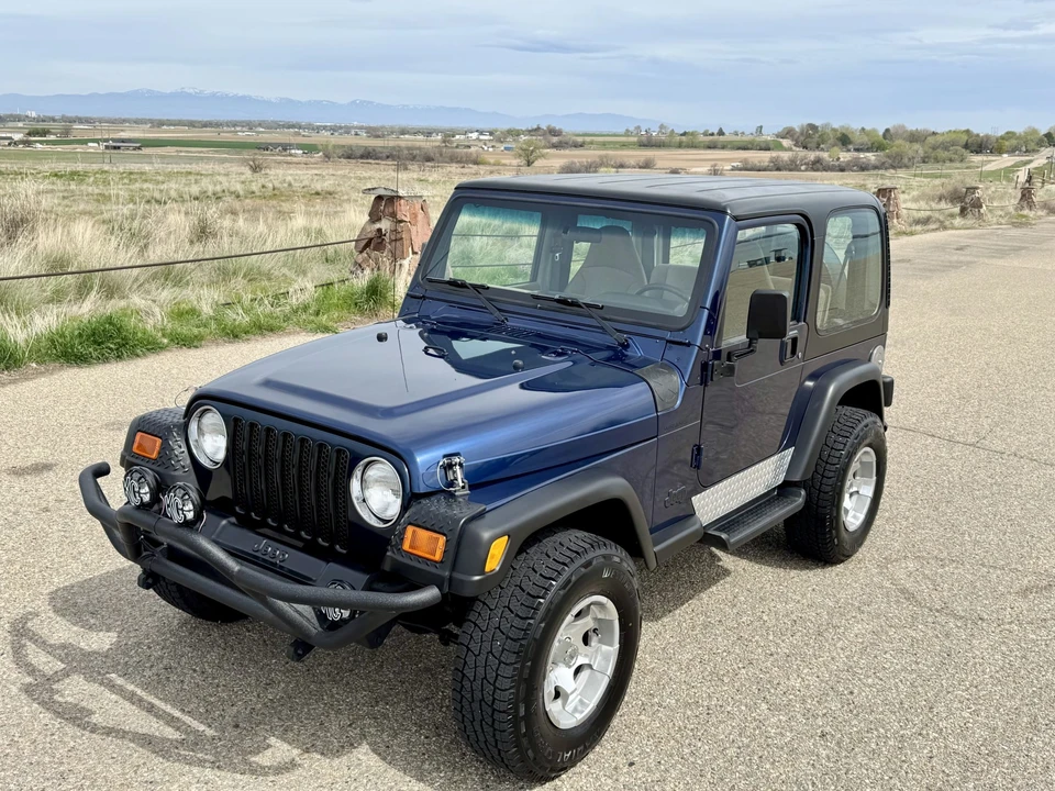 2001 Jeep TJ Wrangler - Image 2 of 31