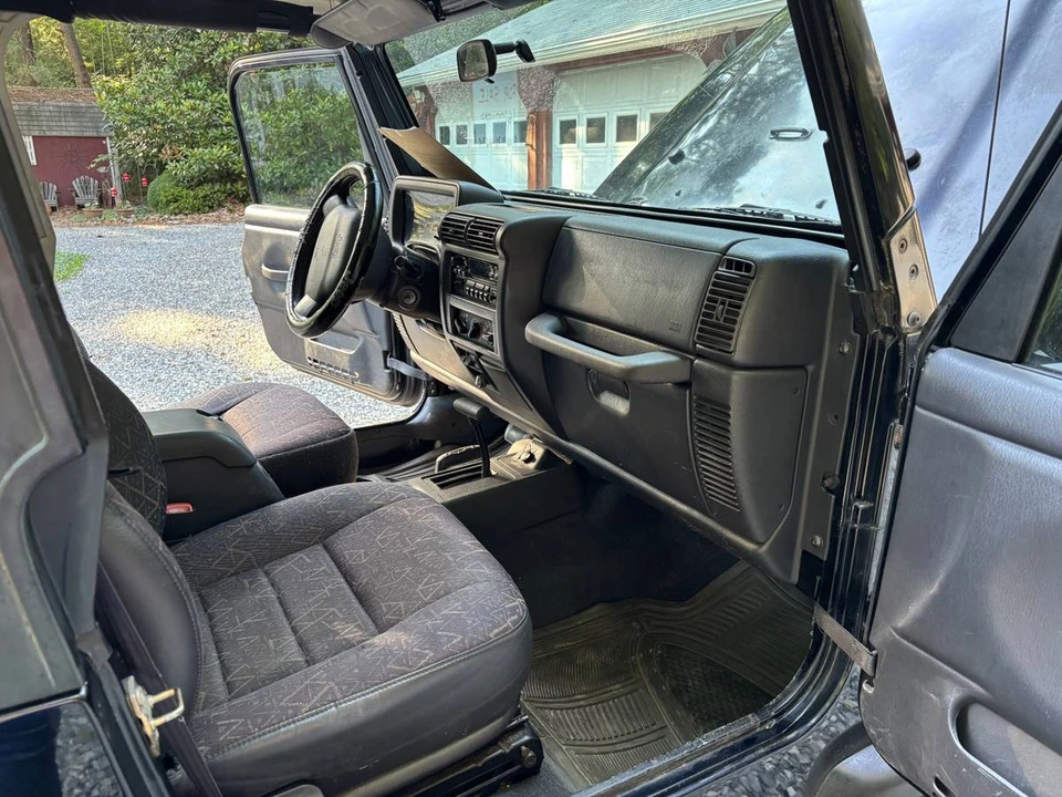 2001 Jeep TJ Wrangler - Image 4 of 6