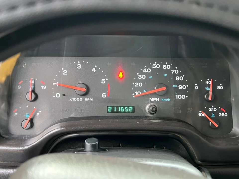 2001 Jeep Wrangler - Image 13 of 20