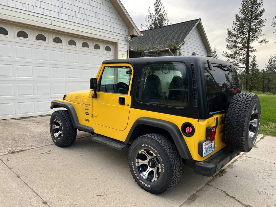 2001 Jeep Wrangler - Image 2 of 20