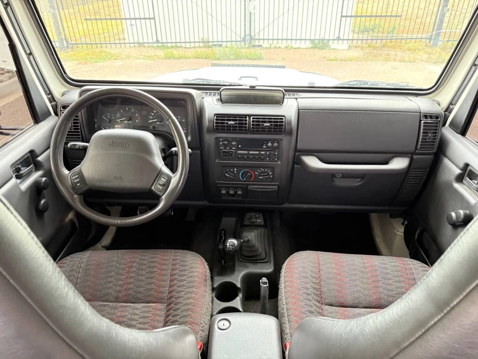 2001 Jeep TJ Wrangler - Image 14 of 18