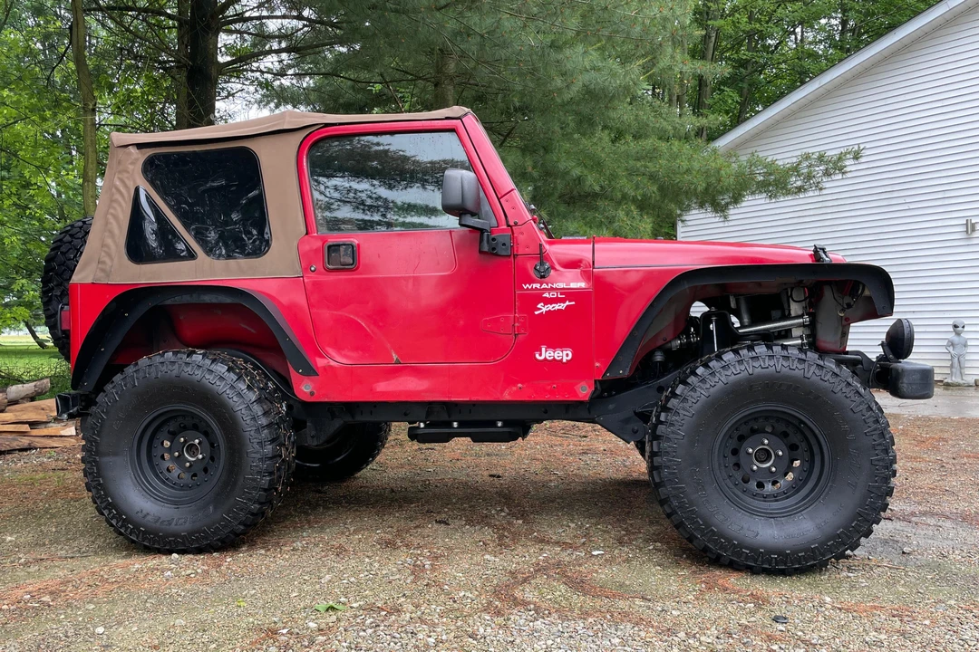 2001 Jeep TJ Wrangler - Image 3 of 31