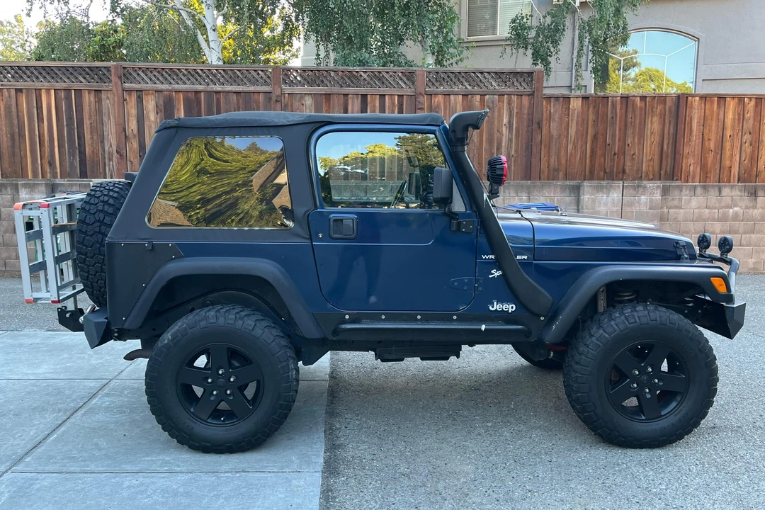 2001 Jeep TJ Wrangler - Image 2 of 23