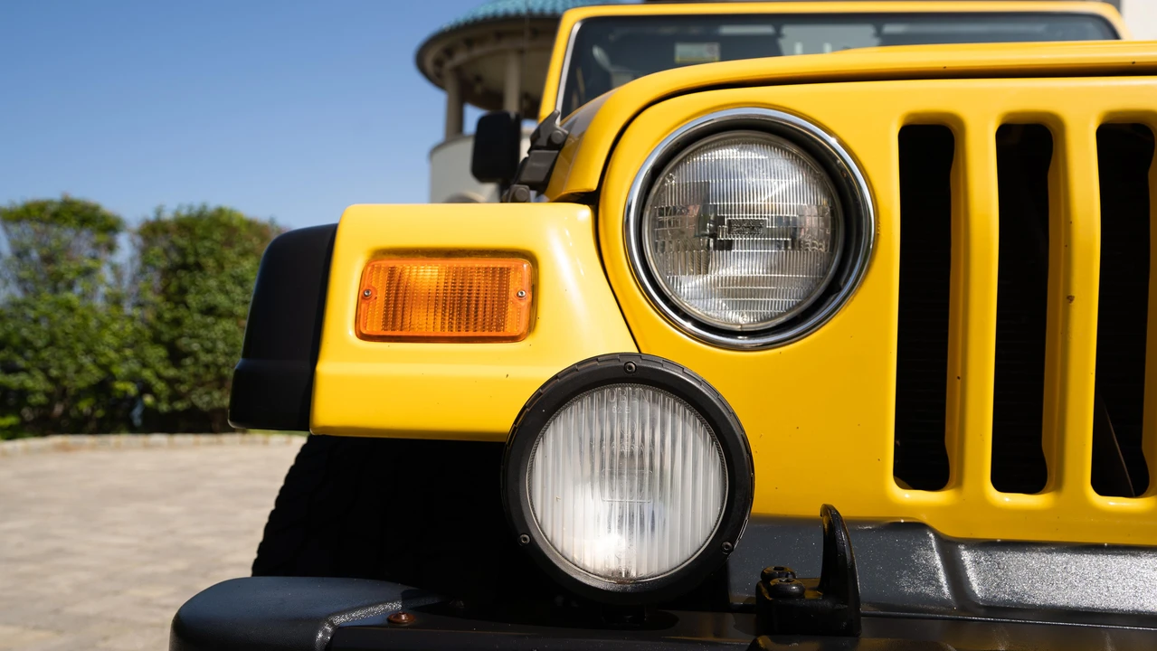 2001 Jeep TJ Wrangler - Image 25 of 31