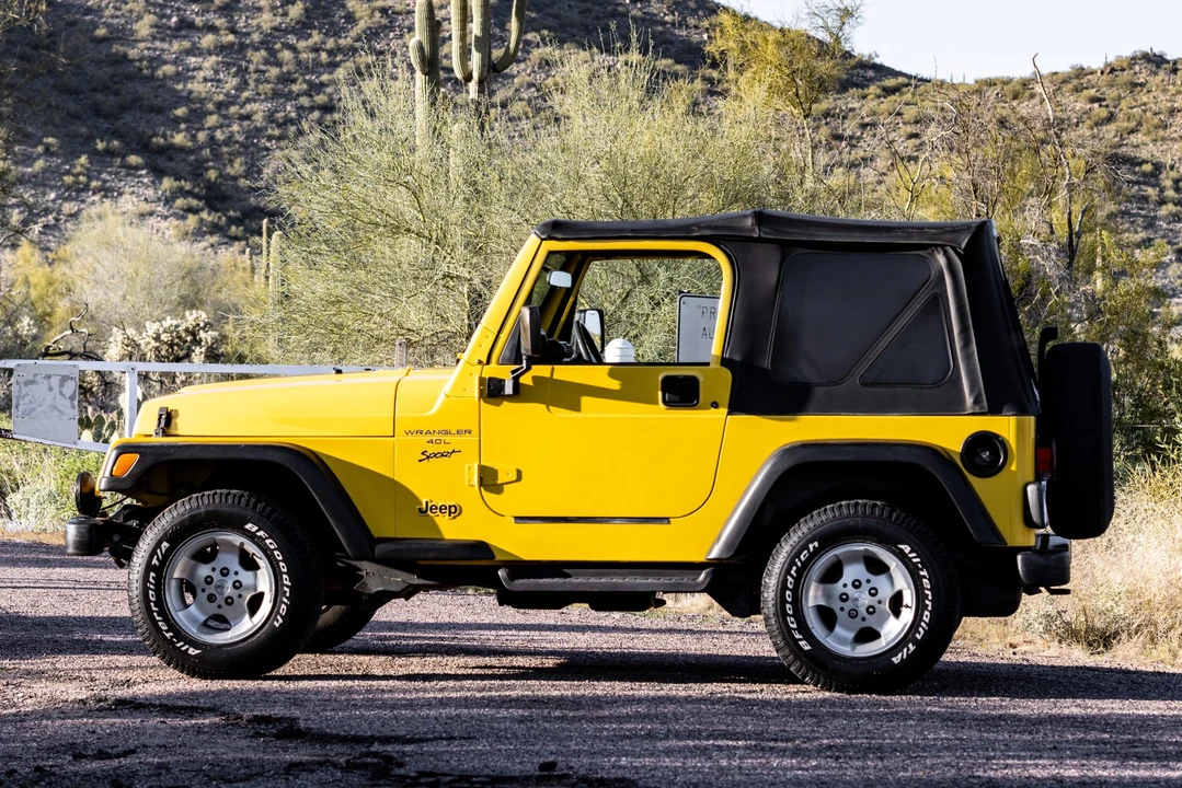 2001 Jeep TJ Wrangler - Image 3 of 31