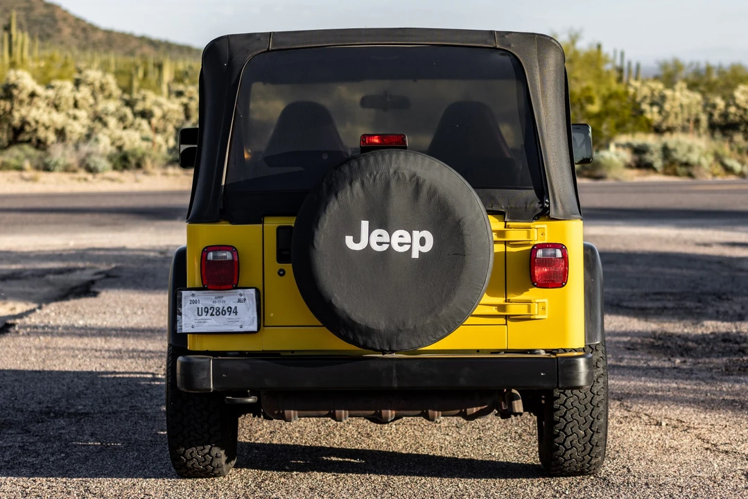 2001 Jeep TJ Wrangler - Image 5 of 31