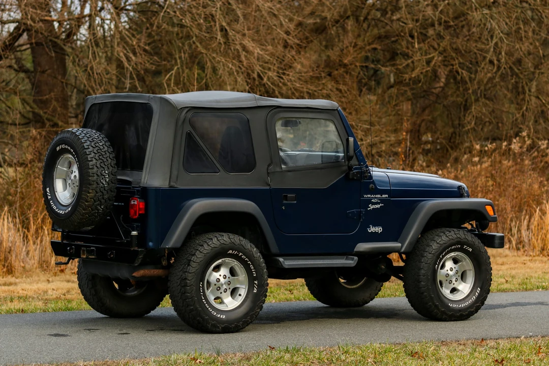 2001 Jeep TJ Wrangler - Image 18 of 31