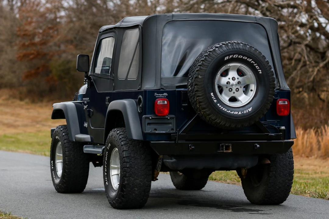2001 Jeep TJ Wrangler - Image 12 of 31