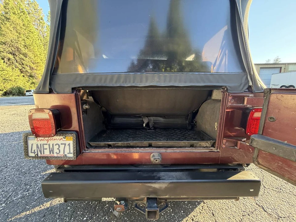 2001 Jeep TJ Wrangler - Image 10 of 10