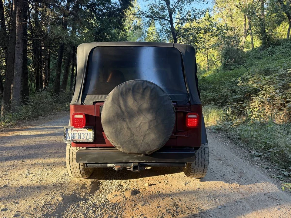 2001 Jeep TJ Wrangler - Image 5 of 10