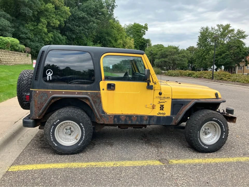 2001 Jeep TJ Wrangler - Image 2 of 5