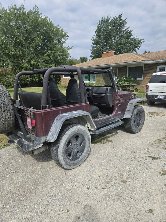 2001 Jeep TJ Wrangler - Image 10 of 14