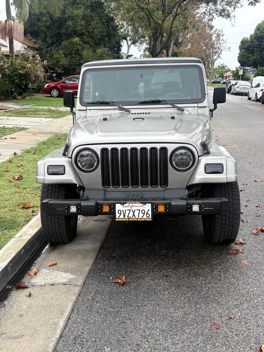 2001 Jeep TJ Wrangler - Image 2 of 5