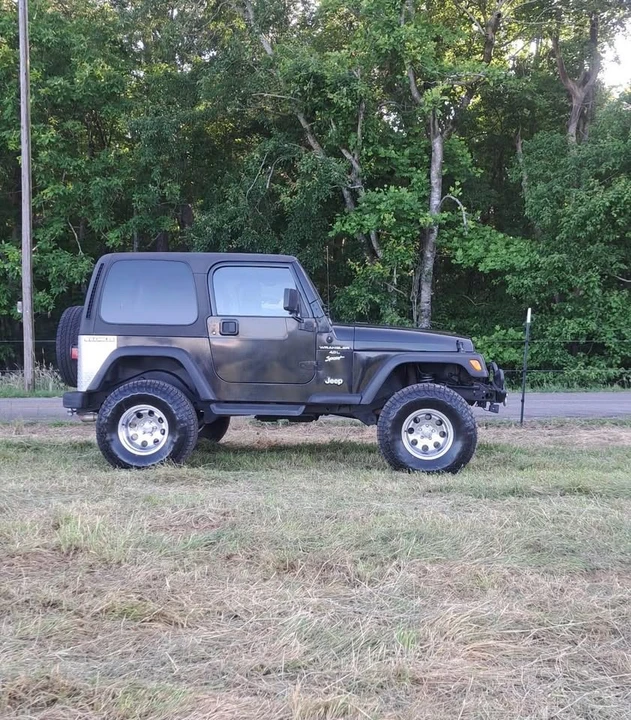 2001 Jeep TJ Wrangler - Image 3 of 14