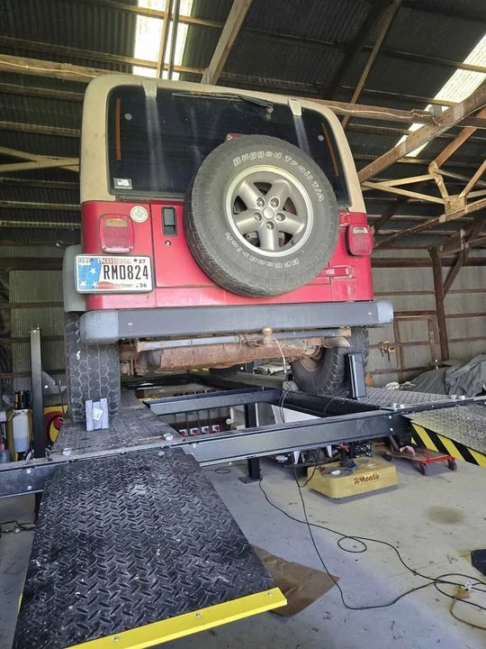 2001 Jeep TJ Wrangler - Image 7 of 11