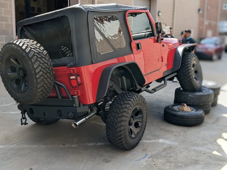 2001 Jeep TJ Wrangler - Image 19 of 31