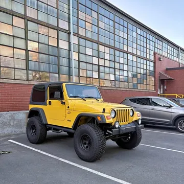 2001 Jeep Wrangler Sport SUV 2D