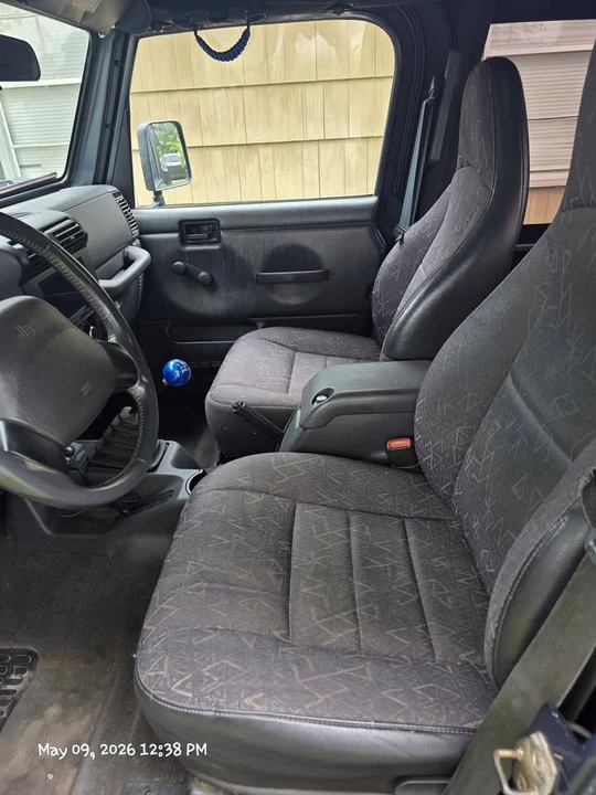 2001 Jeep TJ Wrangler - Image 9 of 11