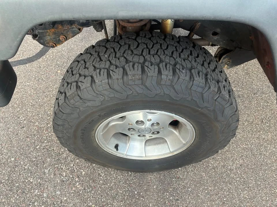 2001 Jeep TJ Wrangler - Image 2 of 20