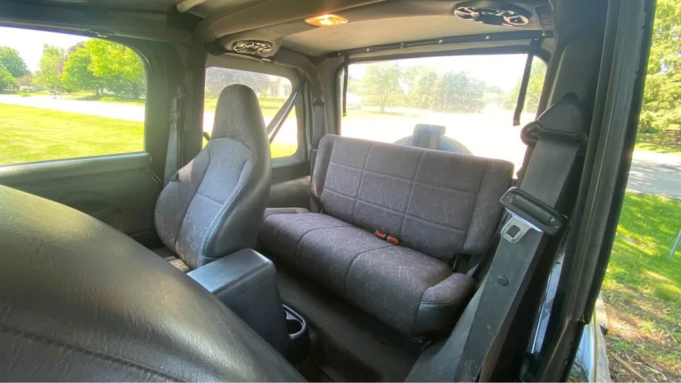 2001 Jeep TJ Wrangler - Image 6 of 13