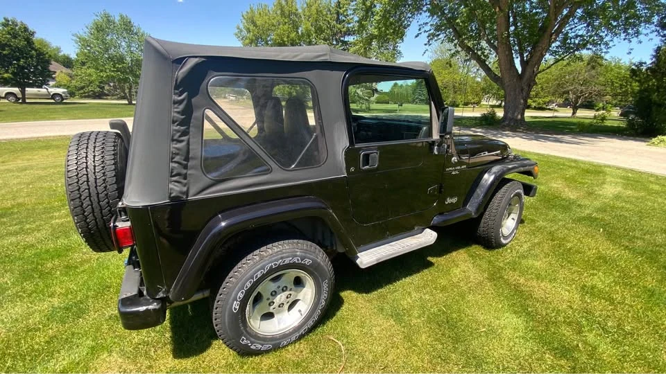 2001 Jeep TJ Wrangler - Image 9 of 13