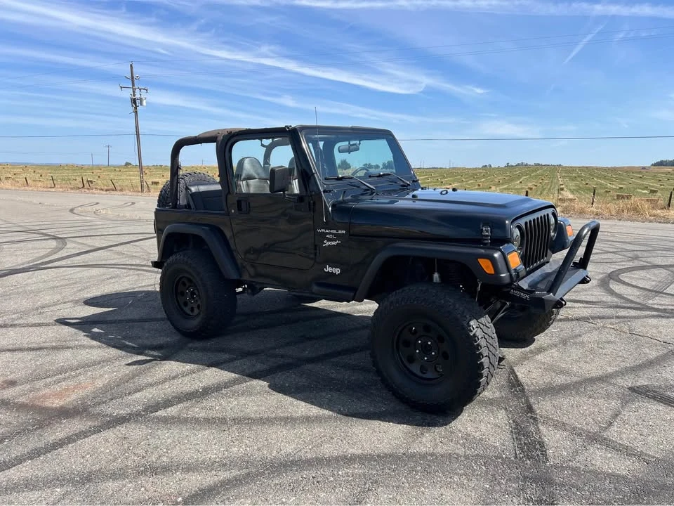 2001 Jeep TJ Wrangler - Image 2 of 16