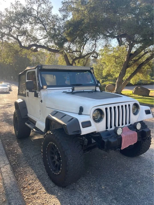 2001 Jeep TJ Wrangler - Image 3 of 4