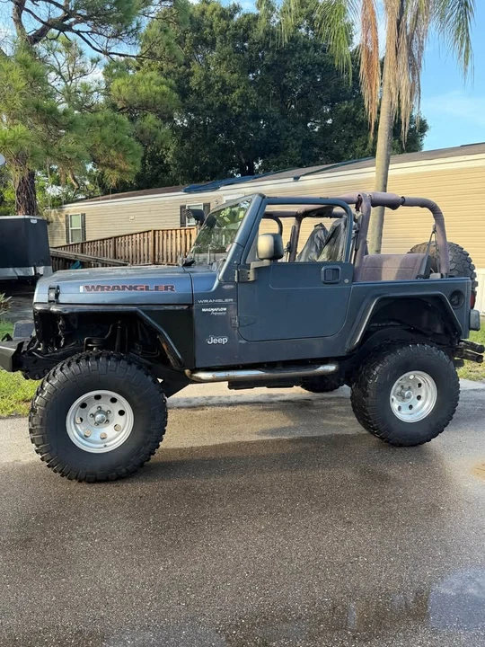 2001 Jeep TJ Wrangler - Image 3 of 14