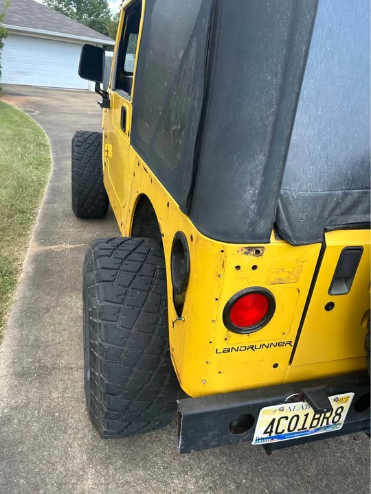 2001 Jeep TJ Wrangler - Image 10 of 11