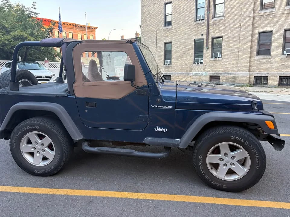 2001 Jeep TJ Wrangler - Image 2 of 6