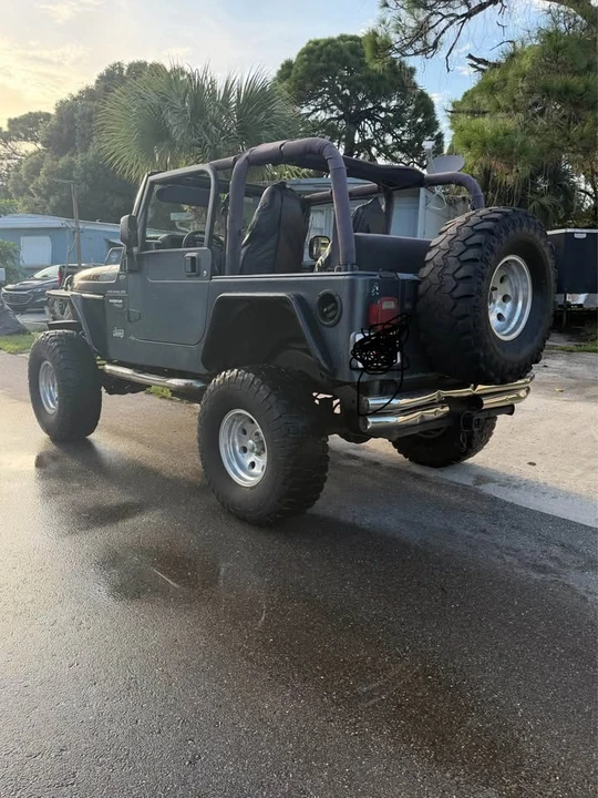 2001 Jeep TJ Wrangler - Image 2 of 14