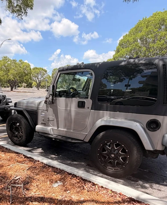 2001 Jeep TJ Wrangler - Image 5 of 6