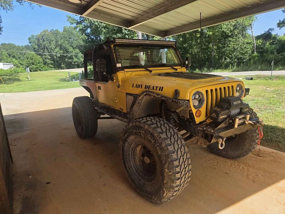 2001 Jeep TJ Wrangler - Image 2 of 4