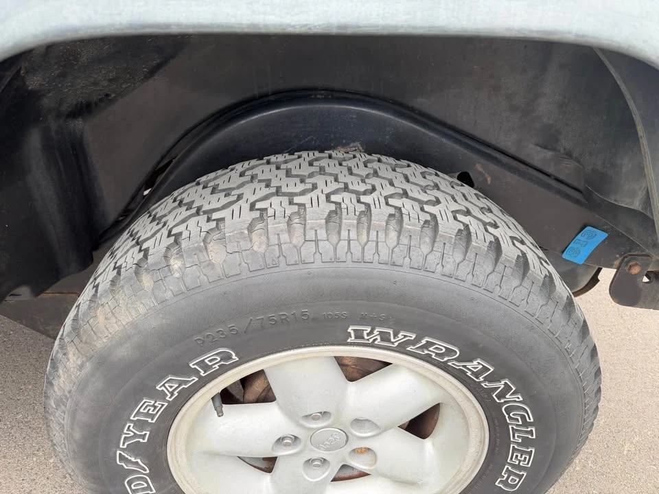 2001 Jeep TJ Wrangler - Image 12 of 15