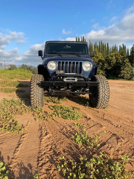 2001 Jeep TJ Wrangler - Image 2 of 5