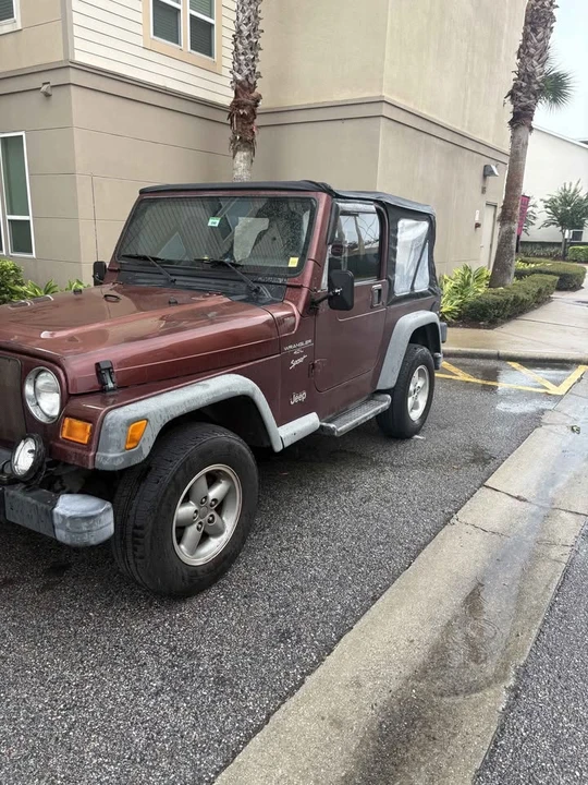 2001 Jeep TJ Wrangler - Image 2 of 5