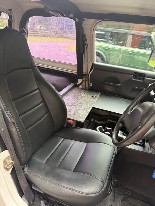 2001 Jeep TJ Wrangler - Image 4 of 7