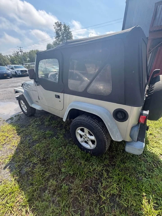 2001 Jeep TJ Wrangler - Image 5 of 12