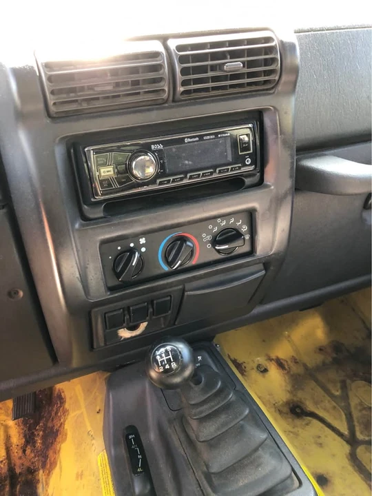 2001 Jeep TJ Wrangler - Image 7 of 15