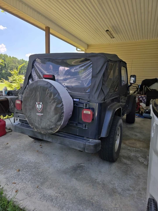 2001 Jeep TJ Wrangler - Image 2 of 2