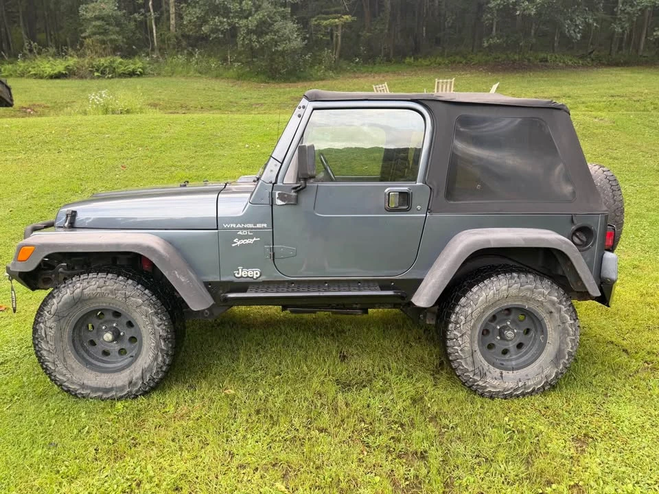 2001 Jeep TJ Wrangler - Image 2 of 4