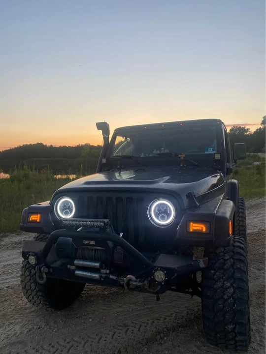 2001 Jeep TJ Wrangler - Image 2 of 16