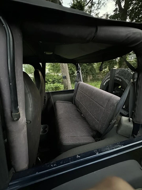 2001 Jeep TJ Wrangler - Image 10 of 17