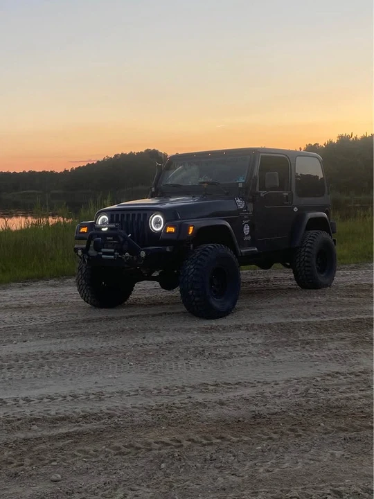 2001 Jeep TJ Wrangler - Image 3 of 16