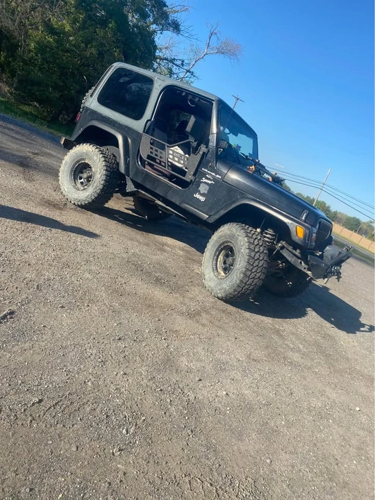 2001 Jeep TJ Wrangler - Image 13 of 16