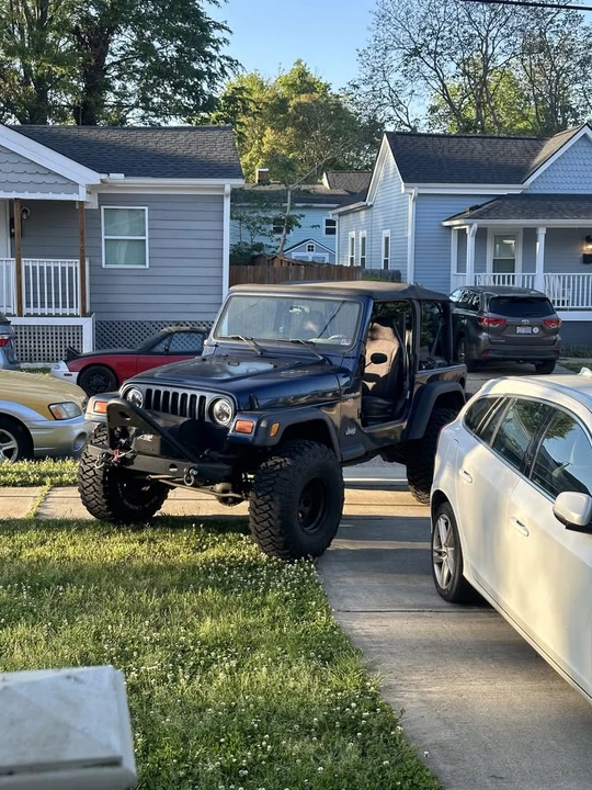 2001 Jeep TJ Wrangler - Image 16 of 17